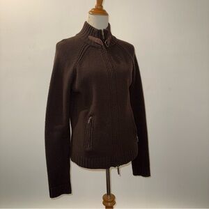 100% Lambswool Ralph Lauren cardigan with Buckle Detail